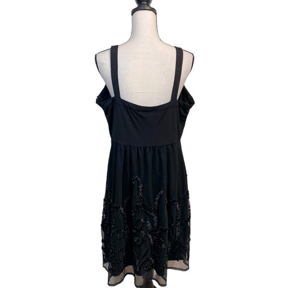 Signature by Robbie Bee Black Soutache Dress Size 16 - Picture 2 of 9